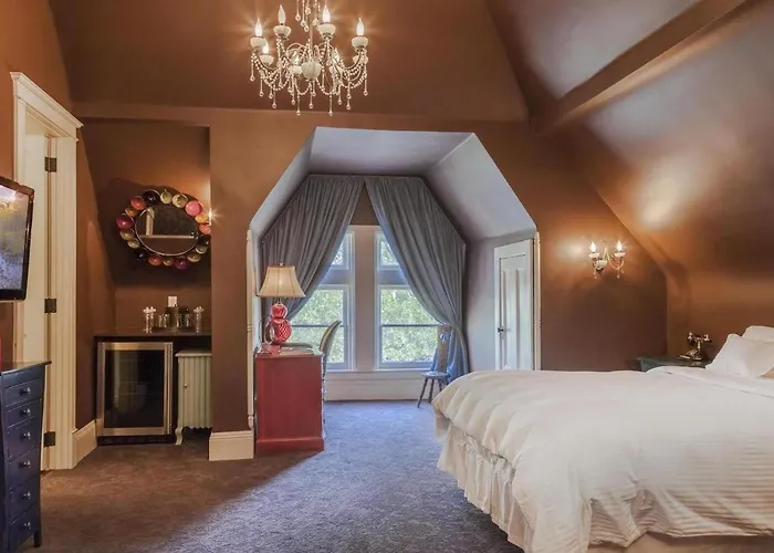 Patterson Inn